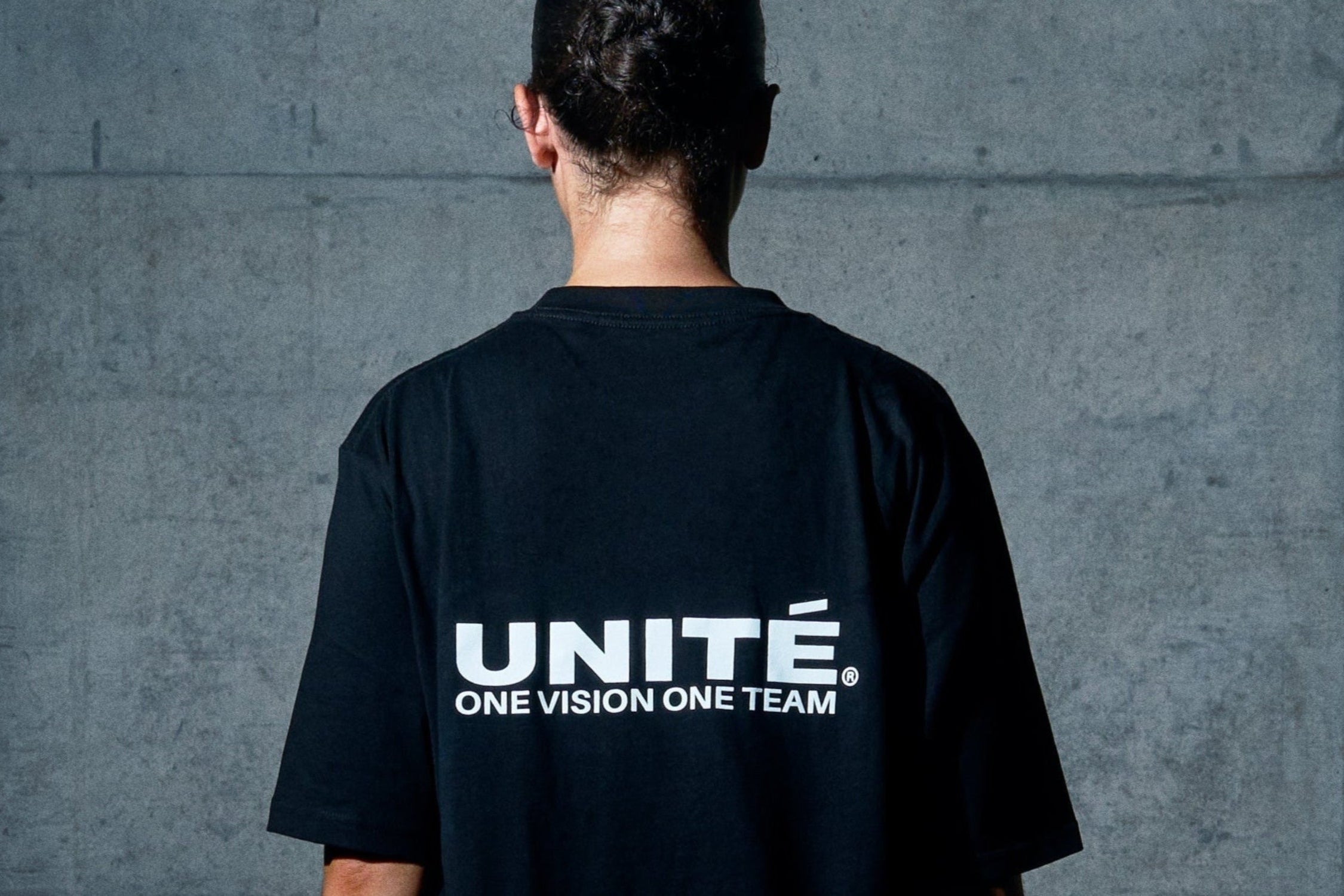 ONE VISION ONE TEAM T-SHIRT